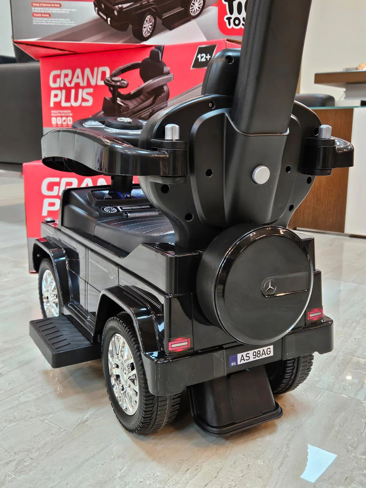 Trello Mega push and ride car